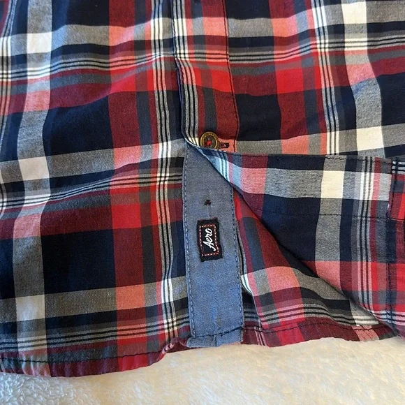 ♦️AEROPOSTAL Plaid button down shirt - Picture 5 of 9
